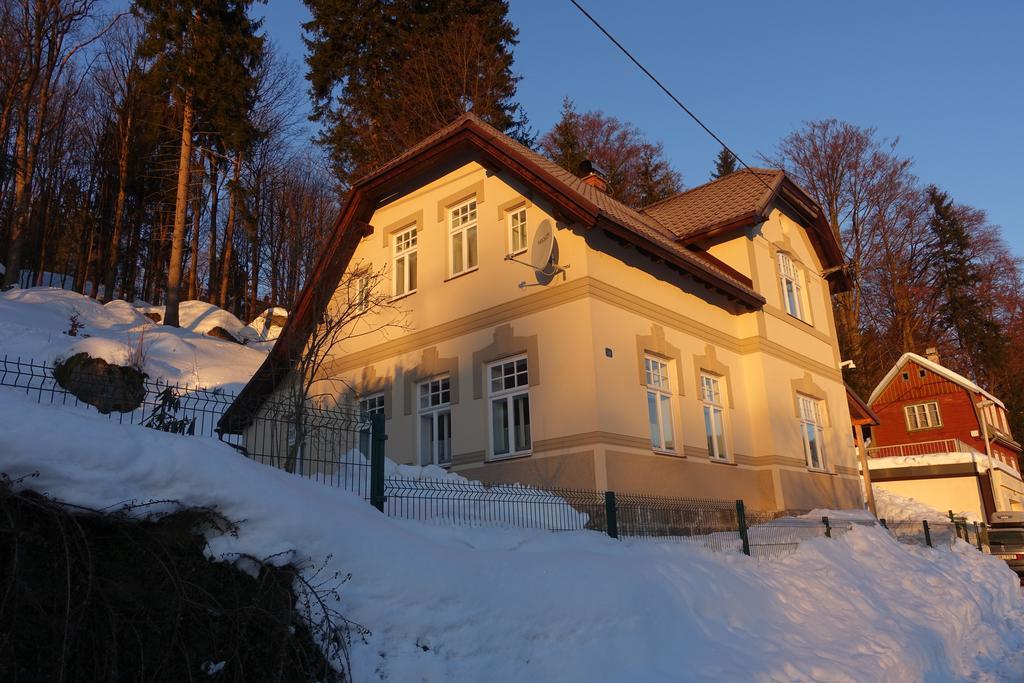 Villa Asika à Josefův Důl Extérieur photo